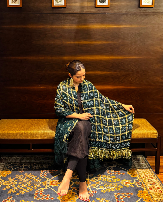 Green Bandhani Gajji Silk Dupatta with Lagdi Patta