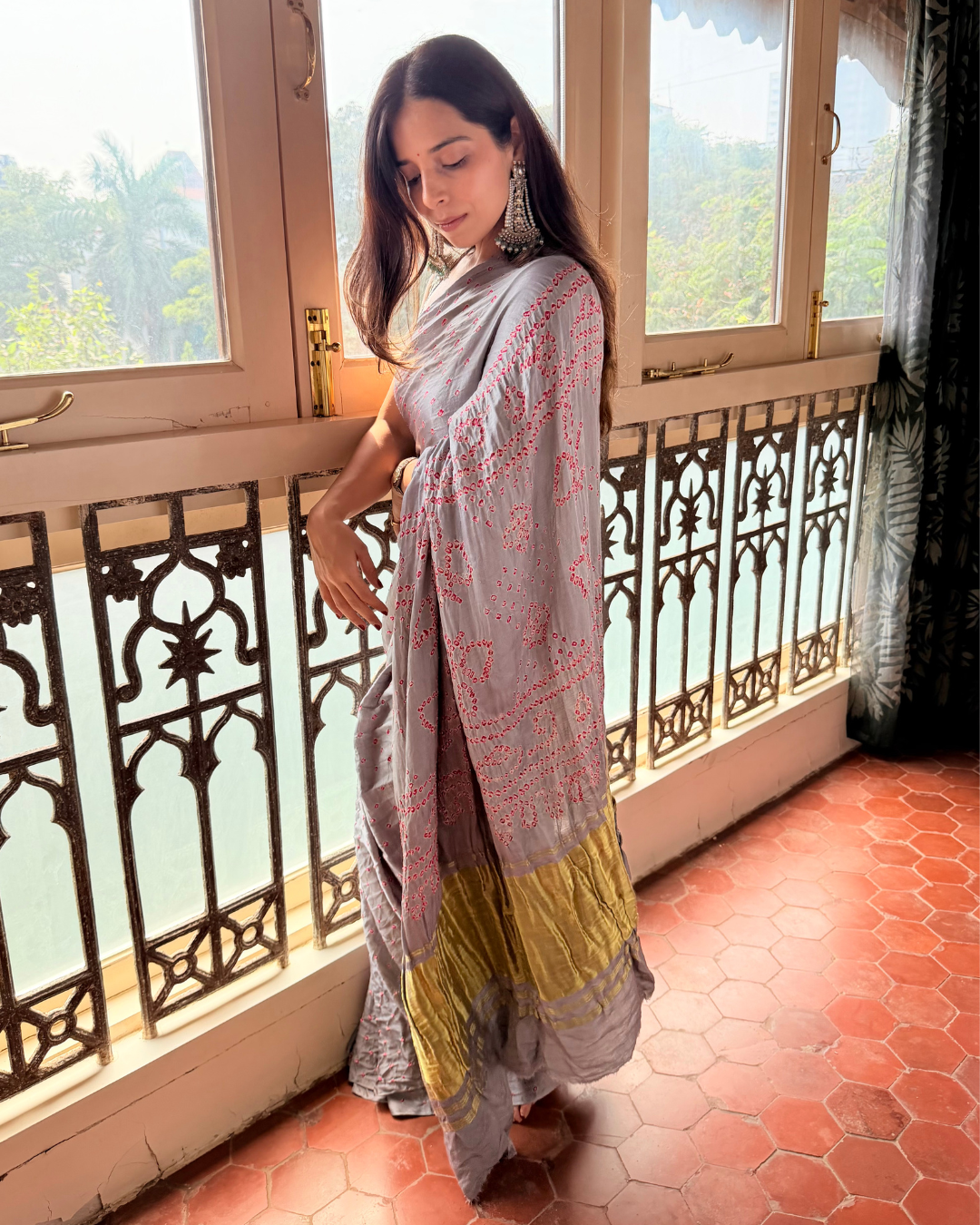 Pure Modal Silk Grey Bandhani Saree with Lagdi Patta