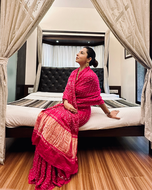 Ladgi Patto Gajji Silk Pink Bandhani Saree