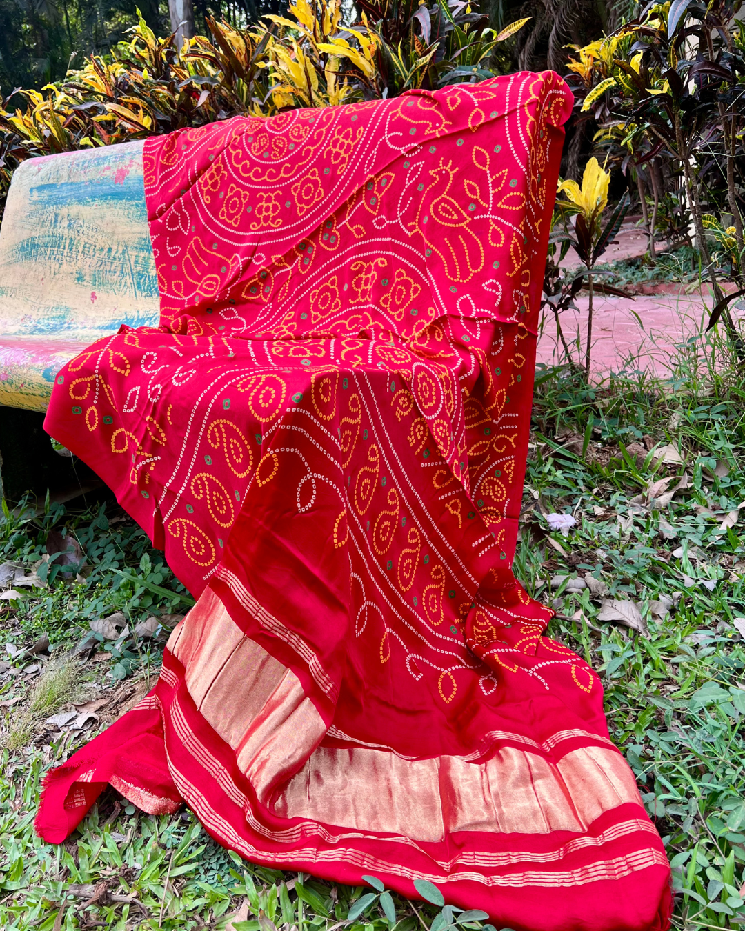 Lagdi Patta Gajji Silk Red Bandhani Dupatta
